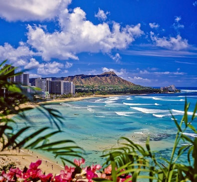 Book your cheap airfare to Hawaii at FlyForLess.ca
