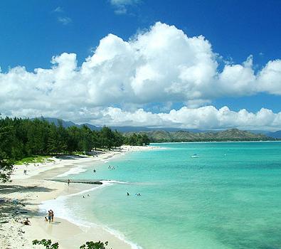 Book your cheap flights to Hawaii with FlyForLess.ca