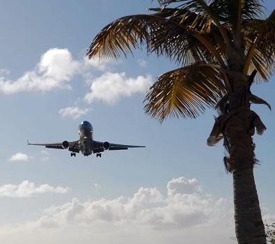 Book your flights to Montego Bay at FlyForLess.ca