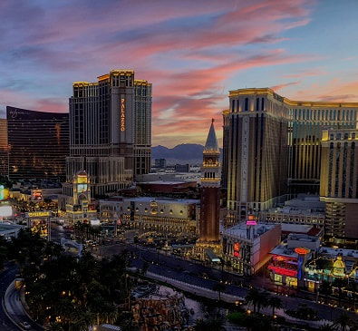 Book your Las Vegas travel deals at FlyForLess.ca